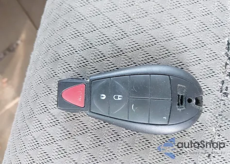 2008 Chrysler Town & Country Touring из США, поврежденный, VIN 2A8HR54P48R690617